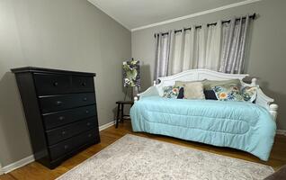 2 BR Home Office 2 BA Furnished House 