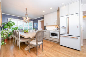 Principal Suite in Updated Historic Home