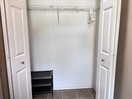 Furnished 2BD2BA Glen Ellyn Condo Garage