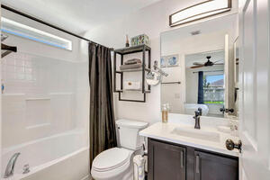 Entire House King Suite