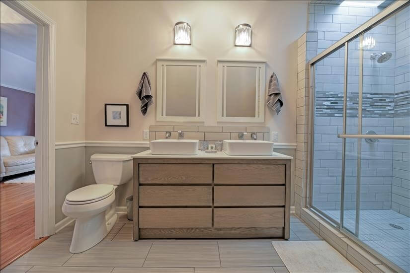 Furnished Executive Home in Bayview, WI