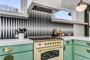 Modern 1BR Corporate Retreat