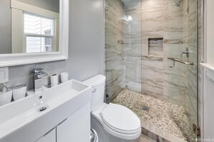 Master Bathroom 2