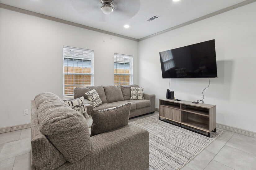 Beaumont Furnished Duplex