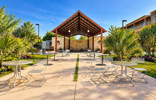 Pavillion 2401 E 6th #5072 Austin Tx 78702