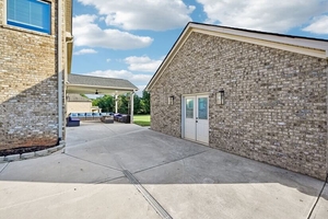 6BR Brick Home  