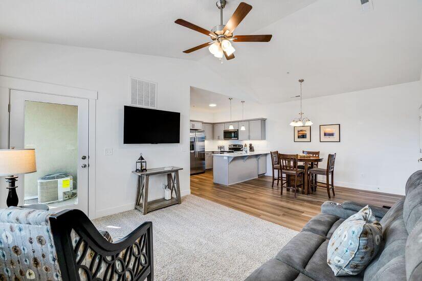 Furnished Condo Mountain View Village