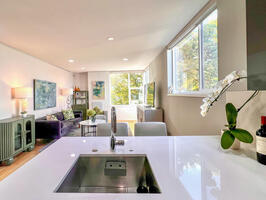 Stylish and Sunny West Seattle Townhome 