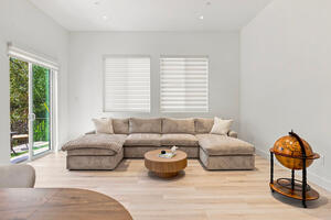 Upscale 2 bd living in LA