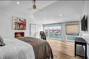 Luxury Huntington Harbour Waterfront