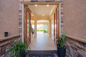 Oasis Home Entry