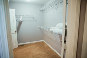Walk-in closet