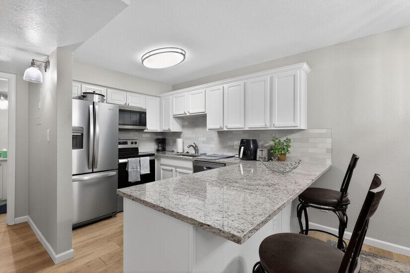 Beautiful Remodeled Fully Furnished Home