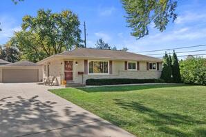 Beautiful 3BR Home in Quiet Neighborhood