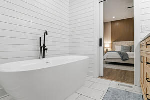 Spa-Style Primary Bathroom