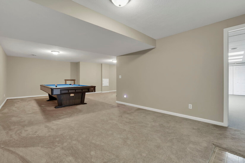 Fully Furnished home rental Zainesville