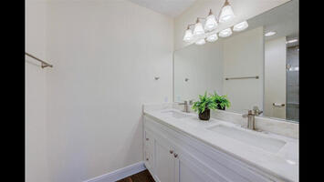 Upstairs Bathroom 2