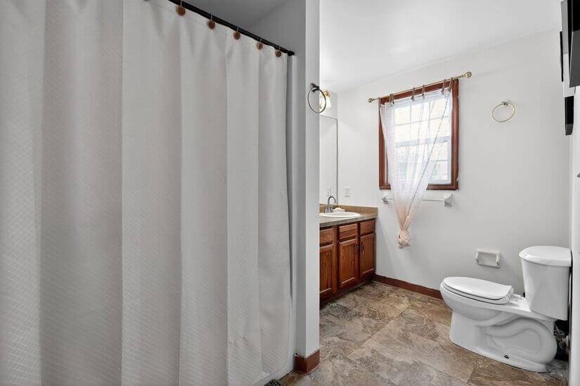 Three Bedroom Furnished in Buffalo