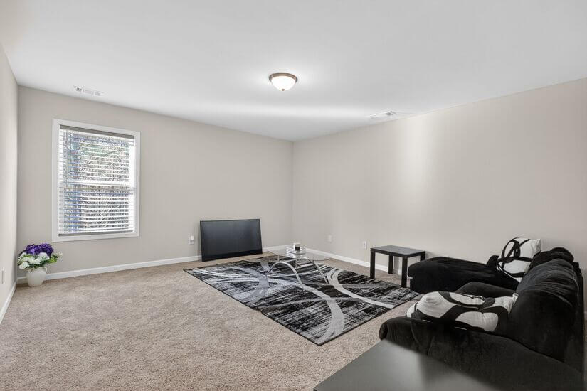 Fully Furnished Executive Home