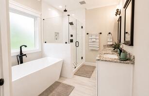 Luxury Waterfront Home Plus ADU option 
