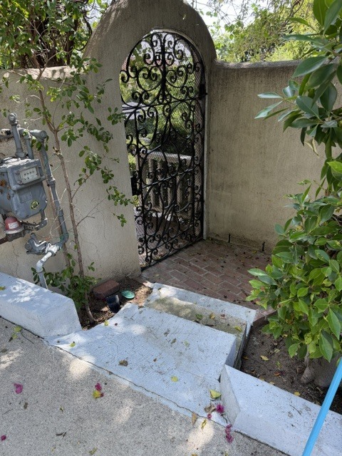 Guest House in West Hollywood Hills CA