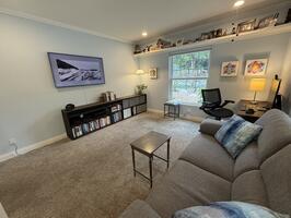 Luxury Calming Real Home w Grand Piano