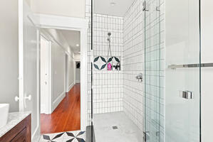 Remodeled Lake Merritt Victorian Retreat