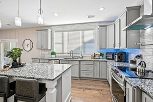 6BR Brick Home  