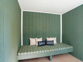 Furnished Luxury 5BR Retreat w Hot Tub