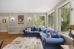Sitting Area