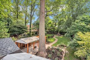 Furnished 4 Bedroom Single Family House 