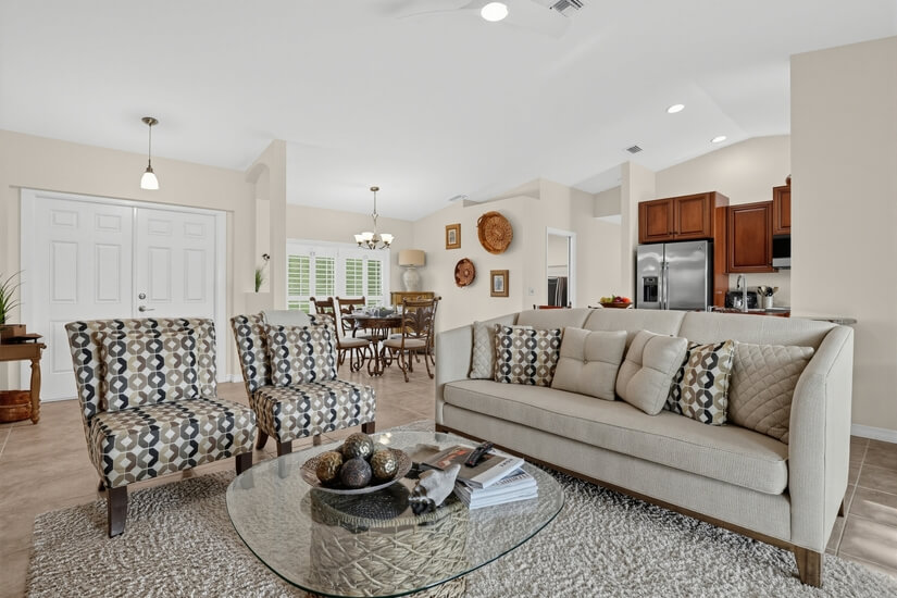 Living Area Dining View