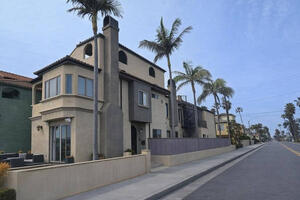 123 10th St Huntington Beach CA 92648