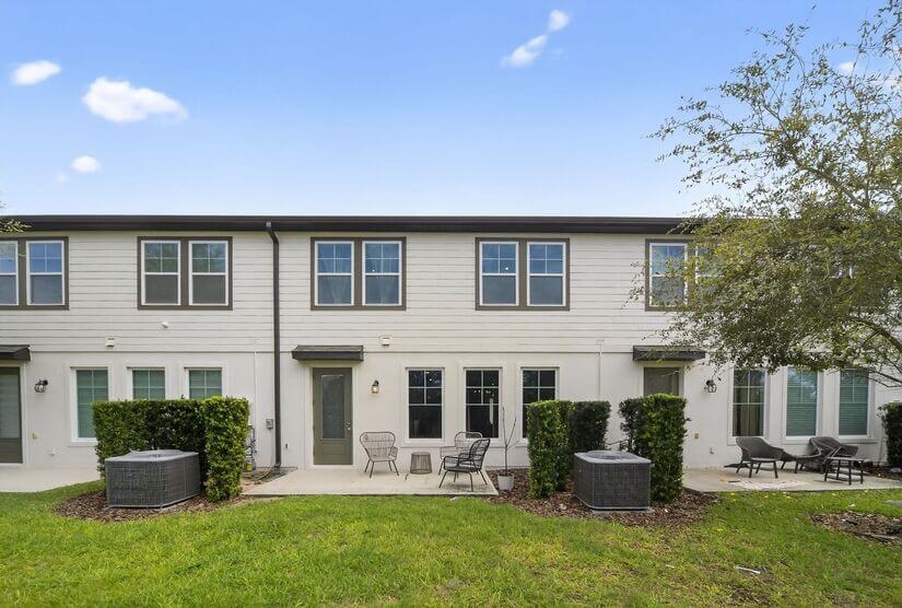 MARVELOUS 4BD 3 and Half Bath Townhouse