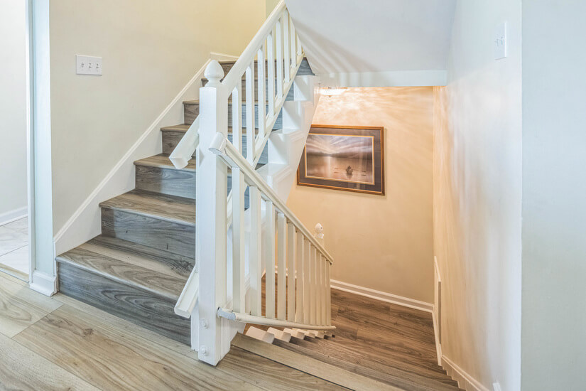 Kickback and Enjoy the Savannah River