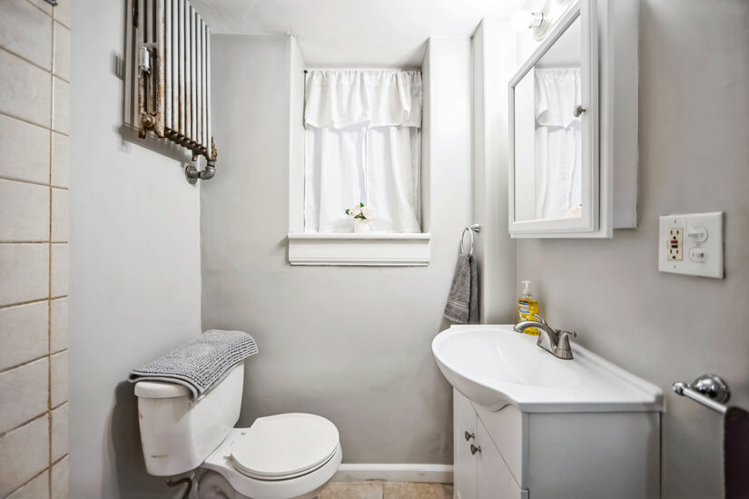 Fully Furnished Downtown Schenectady Uni