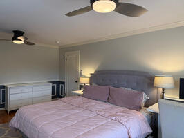 Principal Suite in Updated Historic Home