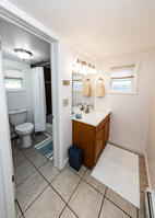 Sink outside Shower Room