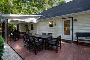 3BR PetFriendly FencedYard with Fire Pit