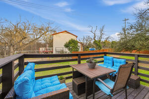 Modern Masterpiece Retreat byDomainApple