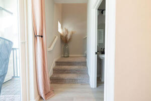 2nd Floor Stairwell