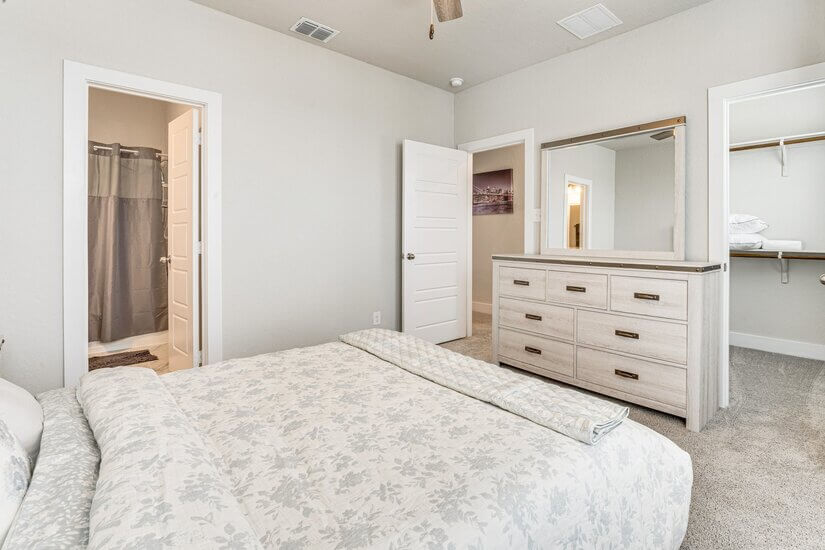 Furnished Luxury Home in San Antonio