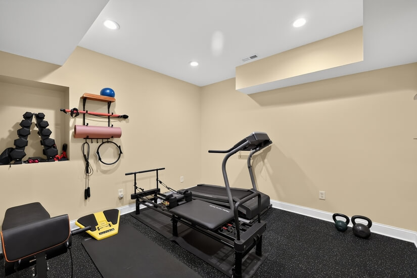 Luxuary Furnished Home