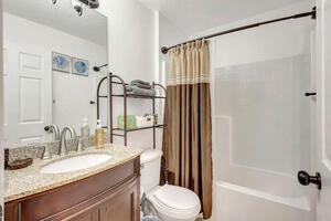 Entire House King Suite