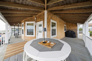 outdoor dining area