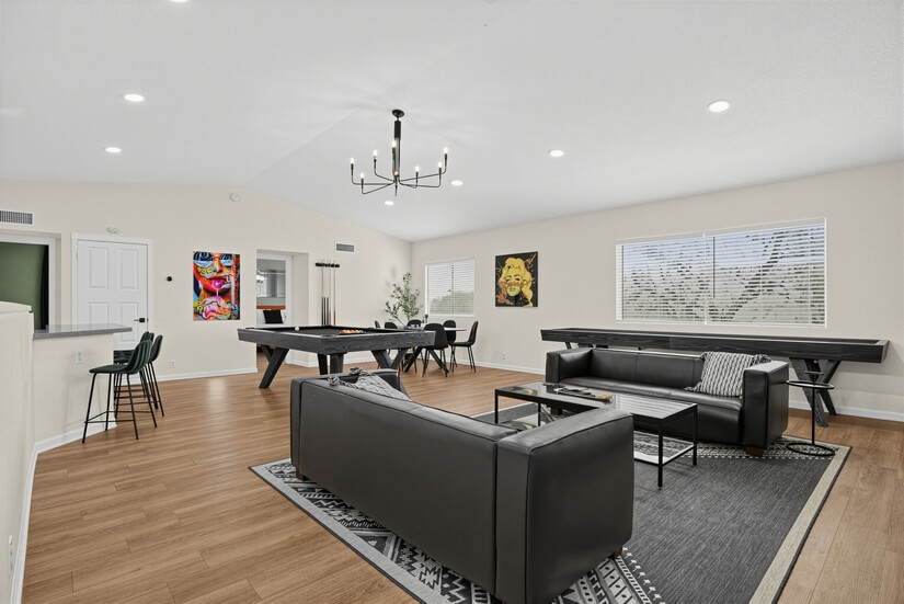 Fully furnished home with Pool and Spa 