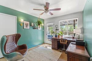 Melrose Designer Home w Large Yard