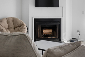 Bright Clean Modern 2BR UNCW Beach