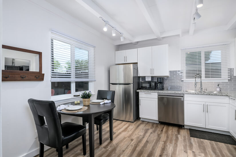 Heart of Winters  Fully Furnished 2BR