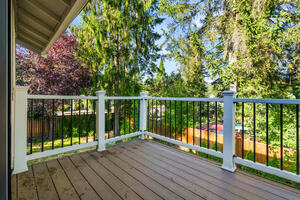 Spacious 4BR Home w Game Room Central AC